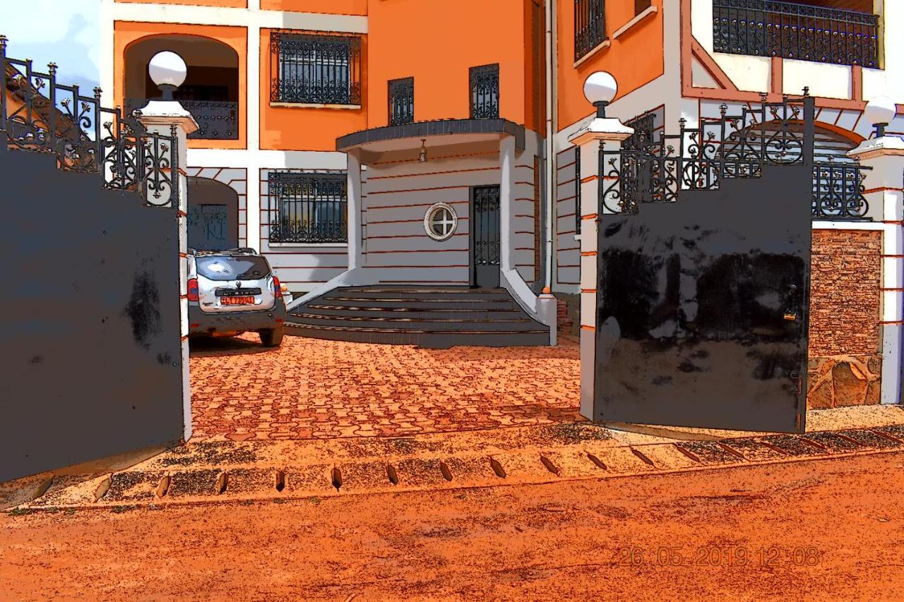 Residence Vicyma 2 P Tout Confort Bafoussam Centre Eksteriør bilde